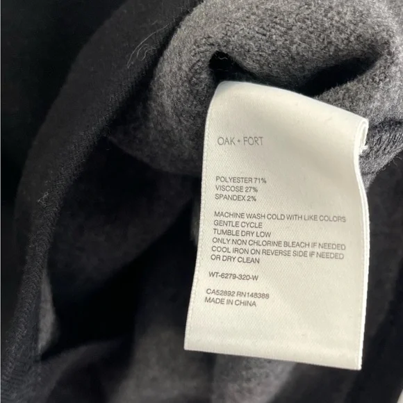 Sz.M- Oak+Fort V-Neck Long sleeve top - Picture 4 of 10